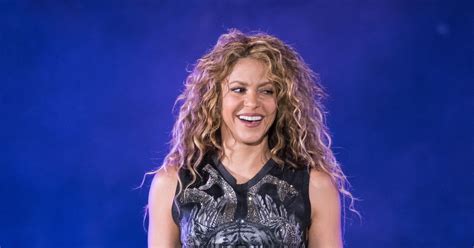 See what shakira blue (ambz333) has discovered on pinterest, the world's biggest collection of ideas. Shakira Blue : Brax Shakira Free To Move Blue Trousers On ...