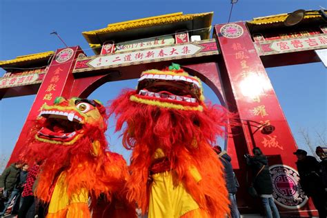 Chinese Lunar New Year Facts 2017: Recipes For Traditional Dishes Like Longevity Noodles And ...