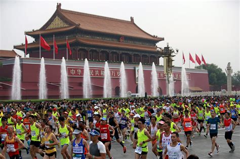 From october 17 to november 1, streets around the world were flooded with thousands of runners as they participated in the 2020 virtual tcs new york city marathon. Beijing Marathon | World's Marathons