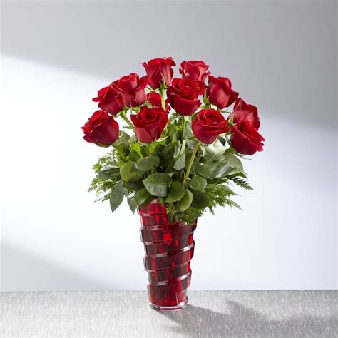 The Ftd In Love With Red Roses Bouquet 18 V1rs In Phoenix Az
