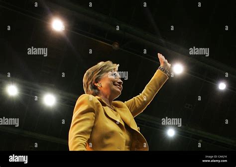 Hillary Pant Suit Hi Res Stock Photography And Images Alamy