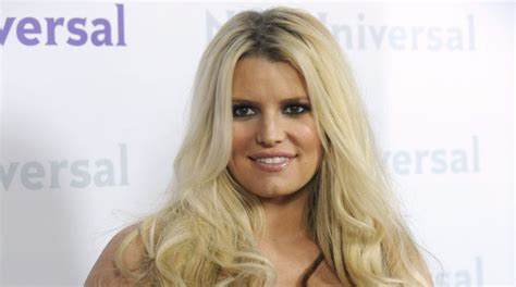 Jessica Simpson Gives Birth To Son Ace Knute