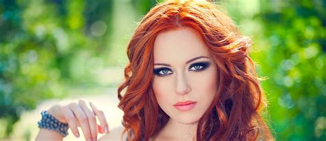 Hd Wallpaper Womans Face Sexy Redhead Look Women Beauty