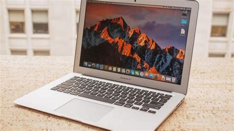 There's a more recent version available below! Test Apple MacBook Air (2017) : notre avis - CNET France