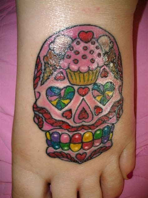 15 Awesome Girly Skull Tattoos Slodive