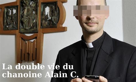 “imam” Vatikan Ii Berpose Telanjang Di Situs Kencan