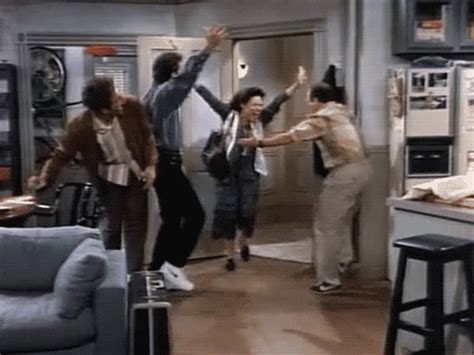 The Best S Sitcoms As Told Through Gifs Seinfeld S Sitcoms Comedy Tv