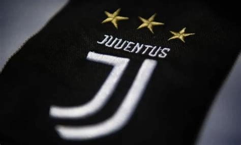 Juventusun puanı neden silindi şike mi yaptı kaç puanı düştü 2023