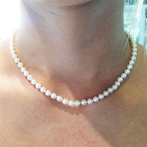 mikimoto 5 5 5mm pearl graduated strand necklace
