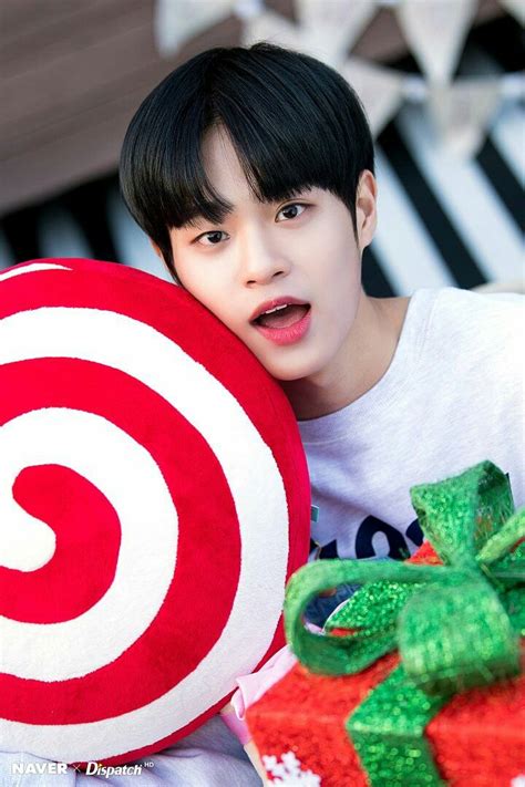 Discover images and videos about yook sungjae from all over the world on we heart it. daehwi WANNA ONE | Lee
