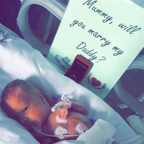 Photo 1 from одежда для baby born и disney animators's album community wall photos from 10 march. Baby born 10 weeks premature helps dad propose to his mum