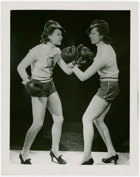 Women In Trylon And Perisphere Sweaters Boxing From The 1939 40 Worlds Fair Collection Ny