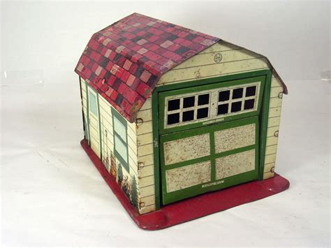 Vintage Marx Toys Lithograph Metal Tin Dollhouse Garage Toy House