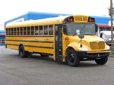 2005 International Ce 300 71 Passenger Conventional School Bus B11826