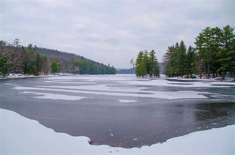 Winter At Bear Creek Pocono Mountains Photograph By Bill Cannon