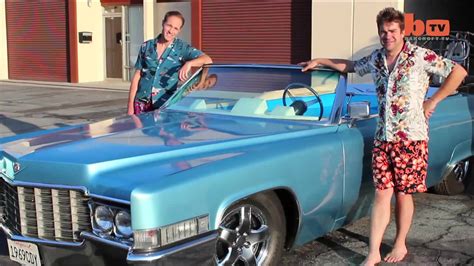 Hot Tub Cadillac Friends Hope To Set World Record For Fastest Hot Tub Car Coub The Biggest