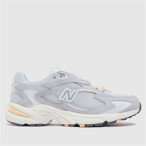 New Balance Light Grey 725 Trainers Trainerspotter