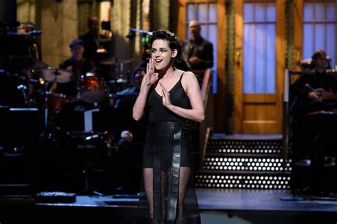 Kristen Stewart Rocked Spanx As A Dress On Snl And It Actually Looked