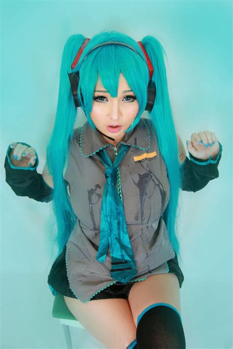 Hidori Rose Hatsune Miku Cosplay World