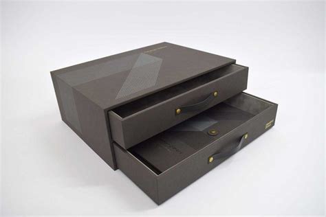 Bespoke Presentation Boxes Luxury Box Designs Custom Portfolio