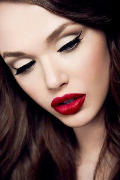 Old Hollywood Glamour Makeup Love The Dark Red Lips Fashion 345