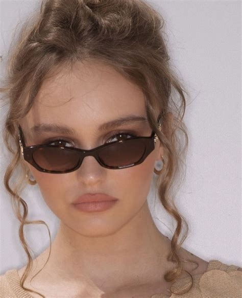 𝔰𝔢𝔯𝔢𝔫𝔢𝔢𝔠𝔥𝔦𝔲 Follow For More Lily Rose Depp Lily Rose Melody Depp