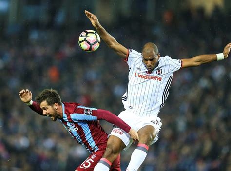 Trabzonspor'da anthony nwakaeme, roma karşılaşması sonrası a spor'a özel açıklamalarda trabzonspor haberleri. Trabzonspor - Beşiktaş maçı sosyal medyayı salladı ...