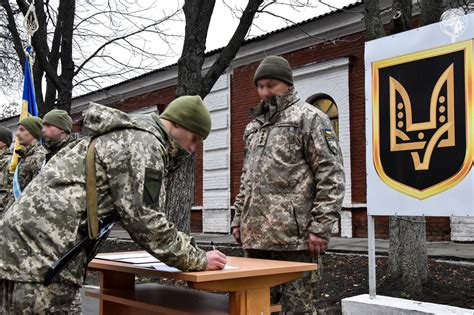 Військовослужбовці полку присягнули на вірність Україні ФОТО 3 й Окремий Полк Спеціального