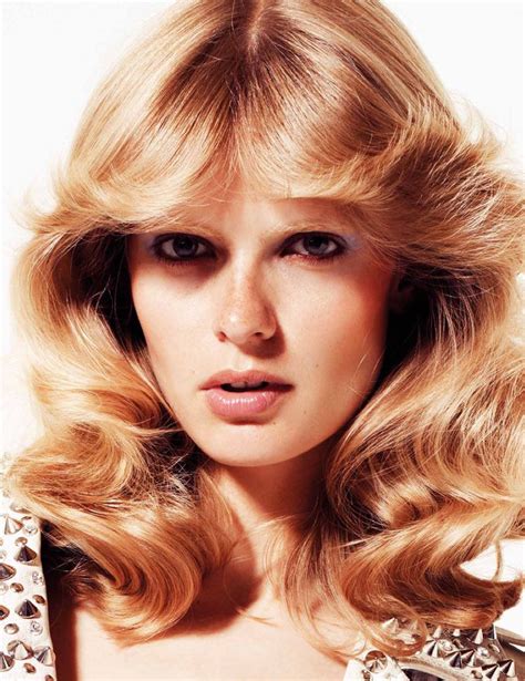 1970 Hairstyles 70s Haircuts Short Afro Hairstyles Feathered Hairstyles Vintage Hairstyles