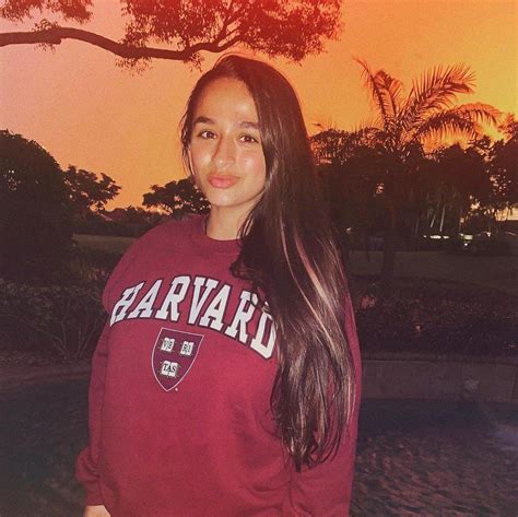 Jazz Jennings Gets Accepted To Harvard Check Out Her Announcement Jazz Jennings I Am Jazz
