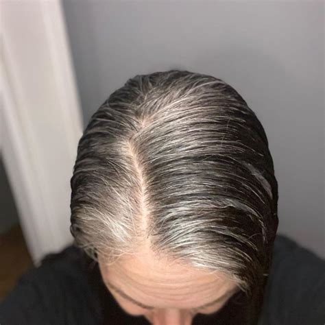 5 Helpful Tips To Easily Transition To Grey Hair Transition To Gray Hair Gray Hair Growing