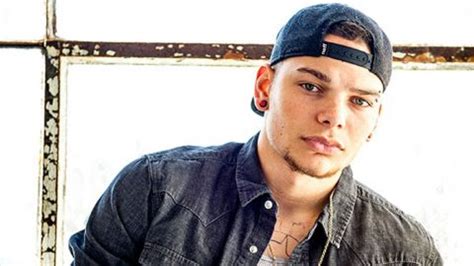 Kane brown chats with access at the 2019 billboard music awards about his baby on the way. Kane Brown Reveals Devastating Childhood Secret Through ...