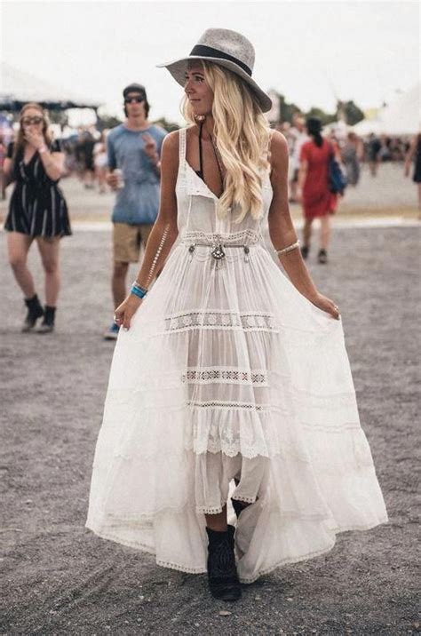 35 Cute Music Festival Outfits You Need To Try Society19 Bohemian