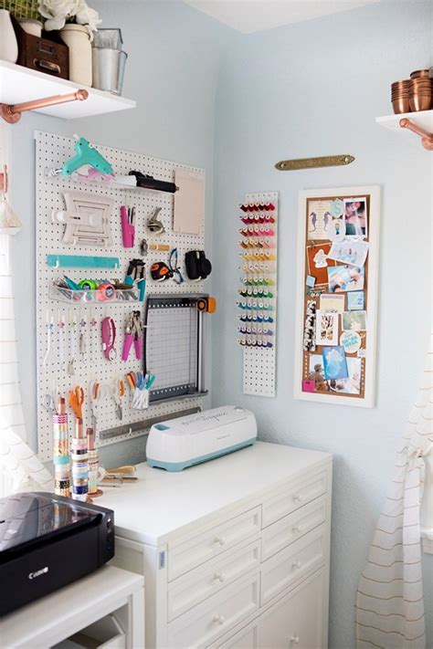 It is an excellent color for sparking imagination in a hobby or craft room. 12 Drool Worthy Craft Room Ideas That Will Make You Drool ...