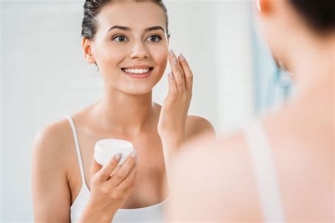 Guide To Dry Skin Care Basic Rules And Suitable Cosmetics
