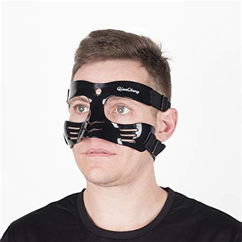 Qiancheng Nose Guard Face Shield Protective Face Mask Black L5