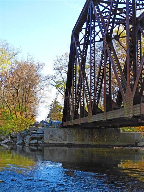 Nys Train Trestle Bridge Over Salmon Creek In Fall Colors Stock Image