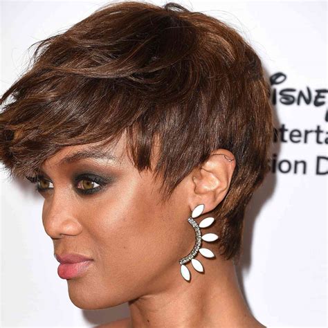 These Short Hairstyles For Women Over Are Timelessly Chic