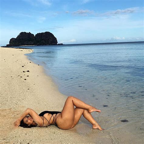 Ashley Graham Nude Plus Size Model Showed Massive Ass Scandal Planet