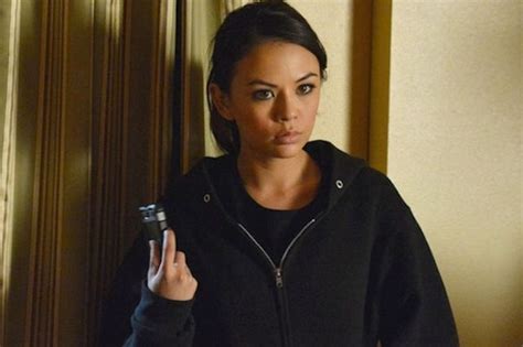 Pretty Little Liars Star Janel Parrish Thinks Mona Could Be Ad