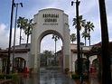 File:Universal Studios entrance.JPG - Wikipedia