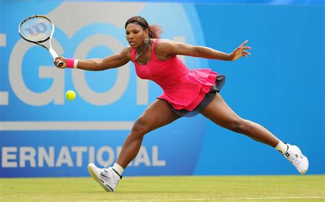 Serena Williams Wearing Hot Pink At The Aegon International In 2011