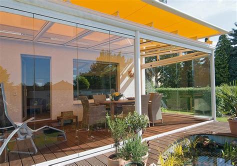 20 beautiful glass enclosed patio ideas