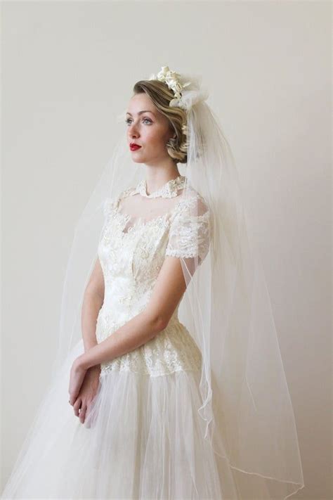 Vintage Bridal Veil With Attached Satin Rose Flower Crown Etsy