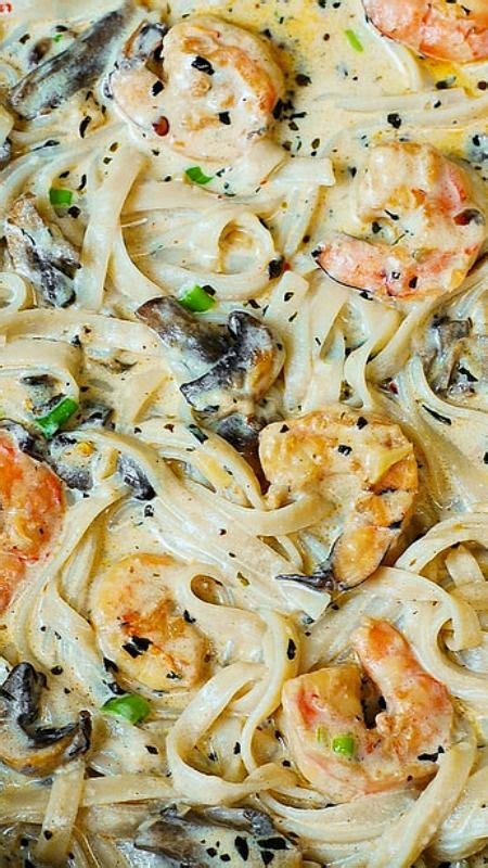 Creamy Shrimp And Mushroom Pasta In A Delicious Homemade Alfredo Sauce