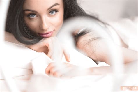 Women Model Face Portrait Brunette Blue Eyes In Bed Wallpaper Resolution 1500x1000 Id 239115