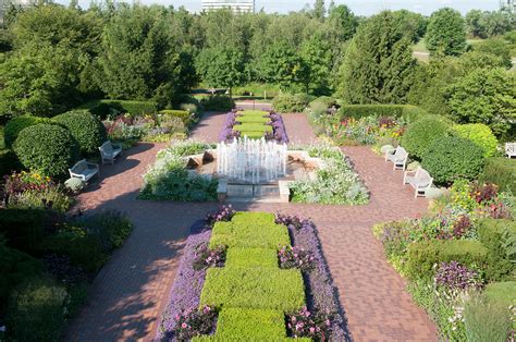 Botanical gardens parks places of interest. Getting to know the Chicago Botanic Garden | American ...