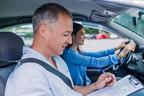 Important Things To Keep In Mind As A Beginner Driving Lessons In Hendon
