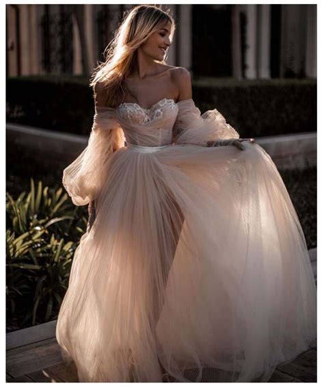 Romantic Light Pink Princess Wedding Dress 2019 Sweetheart Appliqued