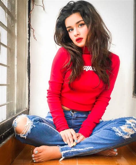 Avneet kaur's mesmerizing travel pictures will make you virtually experience the beauty of these places. Avneet Kaur's latest image will surely make your day - The ...
